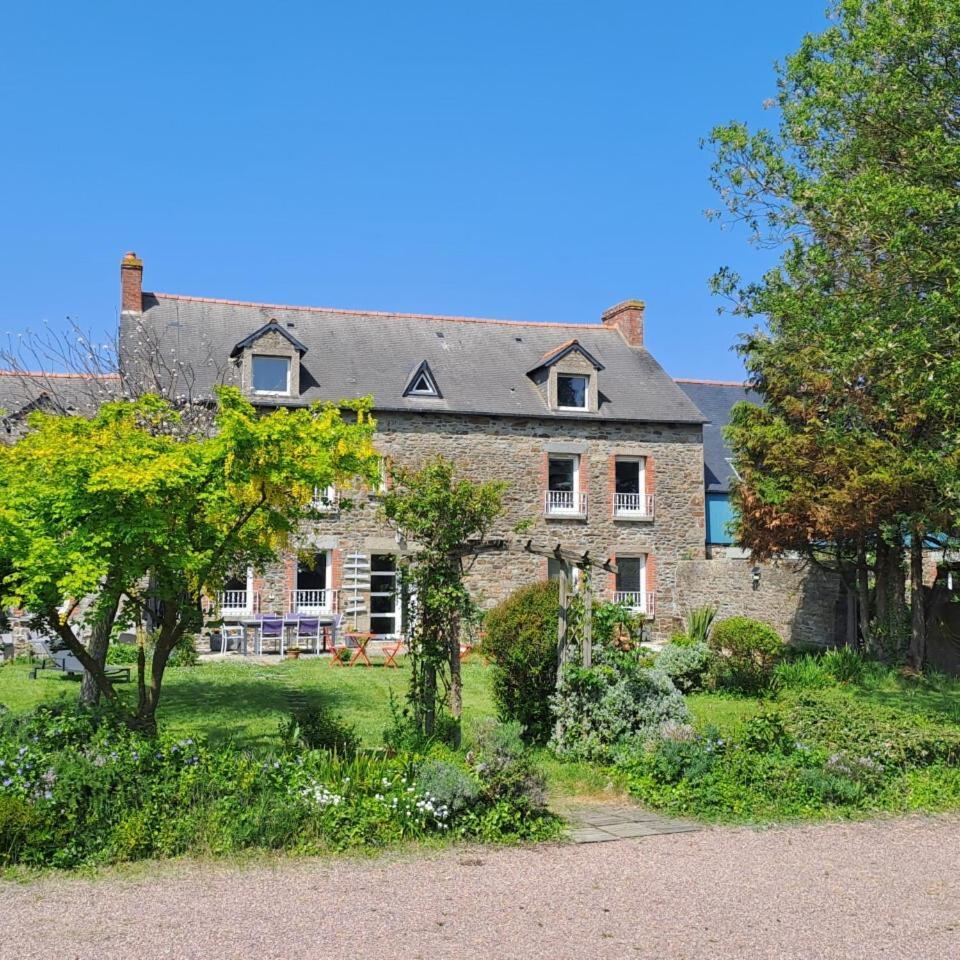 Le Lac Cherrueix Exterior foto